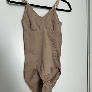 HeyShape Sculpting Bodysuit, NWT, Size S